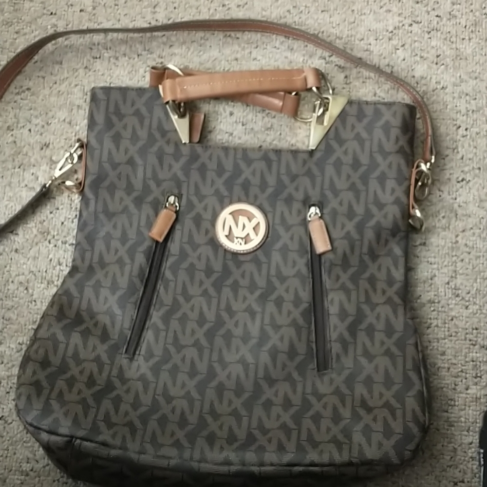 NX purse